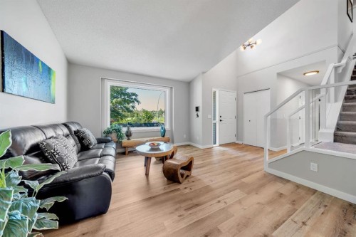 44 Harvest Oak Way Ne, Calgary, AB - Indoor Photo Showing Living Room