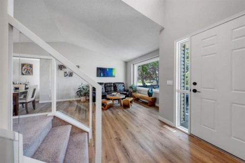 44 Harvest Oak Way Ne, Calgary, AB - Indoor Photo Showing Other Room