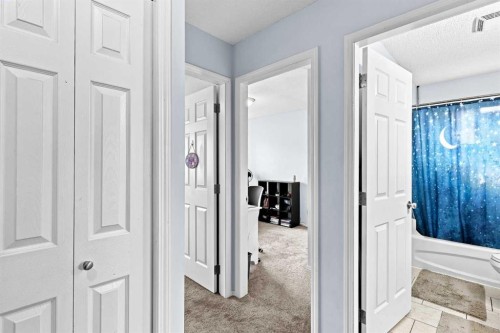 156 Citadel Point Nw, Calgary, AB 