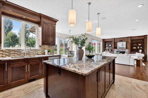 115 Coulee Way Sw, Calgary, AB 