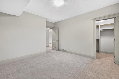 115 Coulee Way Sw, Calgary, AB 