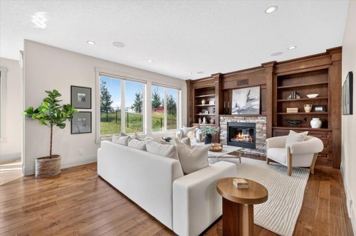 115 Coulee Way Sw, Calgary, AB 