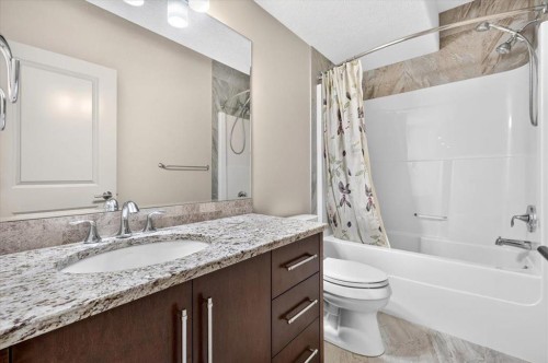 115 Coulee Way Sw, Calgary, AB 