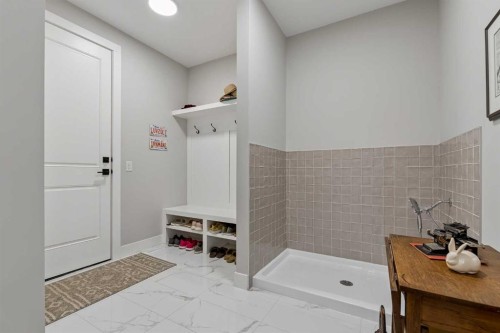 13 Sunvalley View, Cochrane, AB - Indoor Photo Showing Bathroom