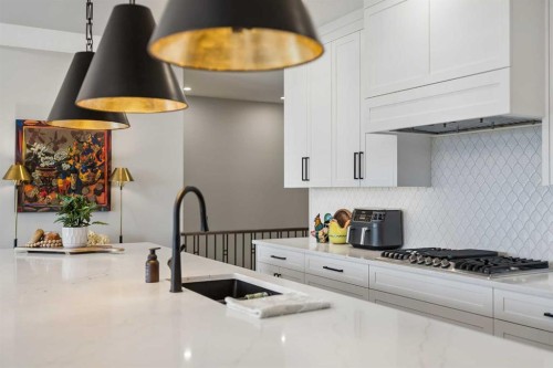 13 Sunvalley View, Cochrane, AB - Indoor Photo Showing Kitchen With Upgraded Kitchen
