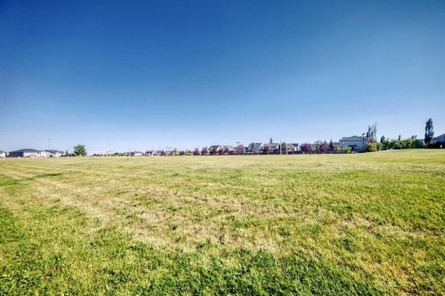 15 Prestwick Place Se, Calgary, AB 