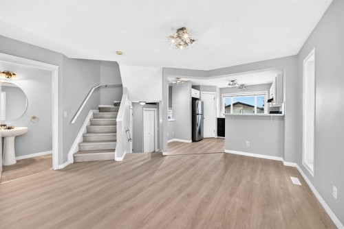 15 Prestwick Place Se, Calgary, AB 