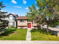 327 Shawbrooke Circle SW Calgary, AB T2Y 2Z8