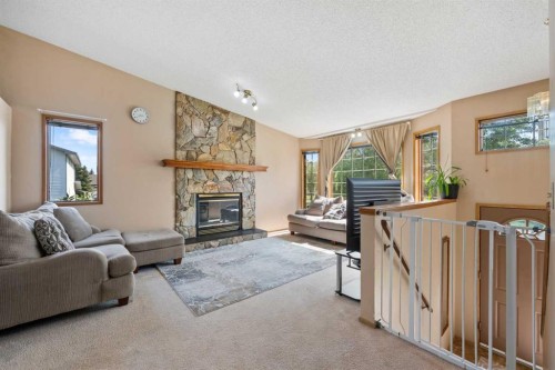 327 Shawbrooke Circle Sw, Calgary, AB 