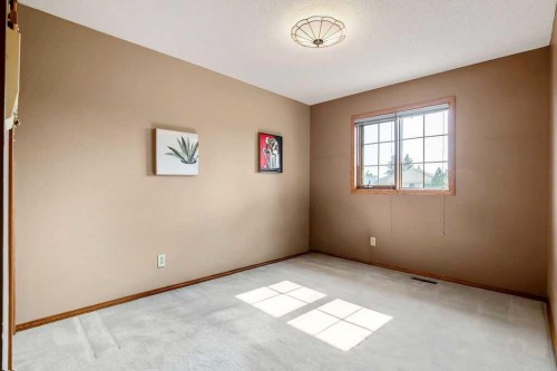 208 Hawkview Manor Place Nw, Calgary, AB - Indoor Photo Showing Other Room