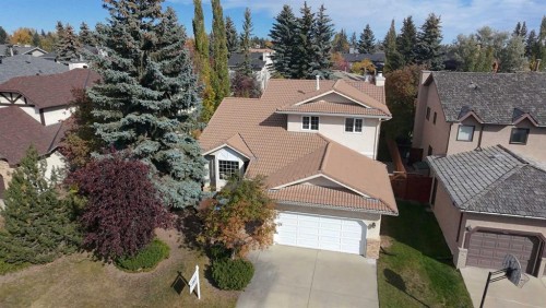 208 Hawkview Manor Place Nw, Calgary, AB 