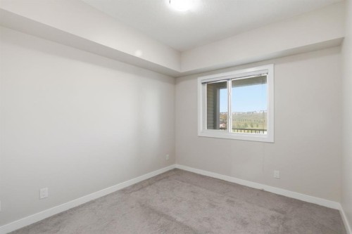 306-4 Sage Hill Terrace Nw, Calgary, AB - Indoor Photo Showing Other Room
