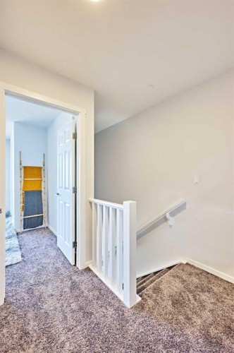 983 148 Avenue Nw, Calgary, AB 