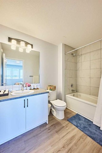 983 148 Avenue Nw, Calgary, AB 