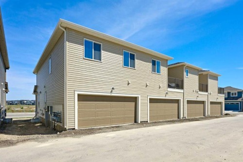 983 148 Avenue Nw, Calgary, AB 