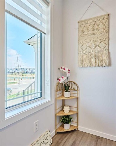 983 148 Avenue Nw, Calgary, AB 