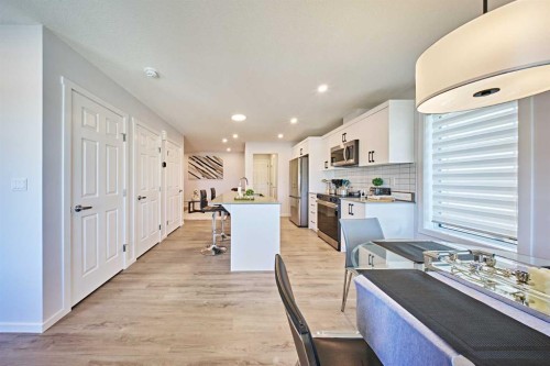 983 148 Avenue Nw, Calgary, AB 