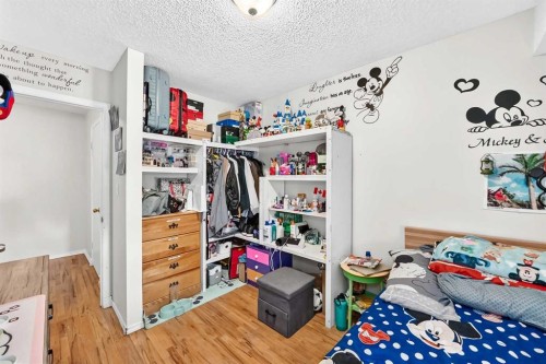 44-4936 Dalton Drive Nw, Calgary, AB - Indoor Photo Showing Other Room