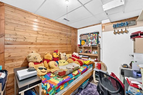 44-4936 Dalton Drive Nw, Calgary, AB - Indoor Photo Showing Other Room