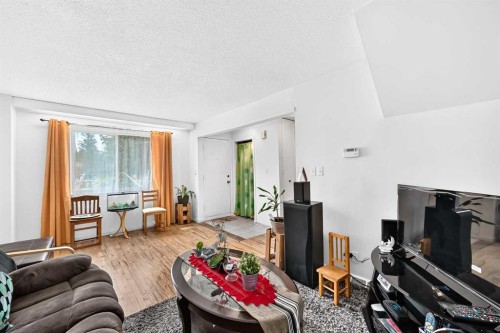 44-4936 Dalton Drive Nw, Calgary, AB - Indoor