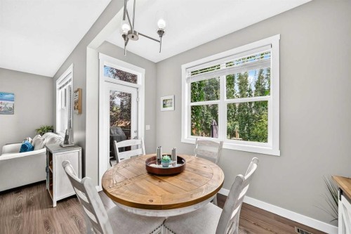 125 Ranch Rise, Strathmore, AB - Indoor Photo Showing Dining Room