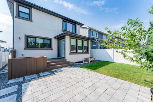 42 West Grove Way Sw, Calgary, AB 