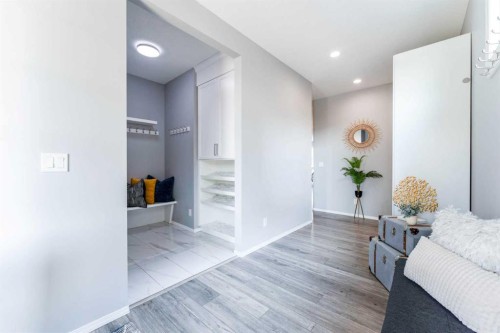 42 West Grove Way Sw, Calgary, AB 