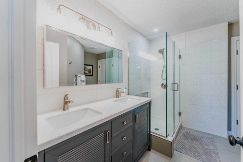 150 Oakbriar Close Sw, Calgary, AB 