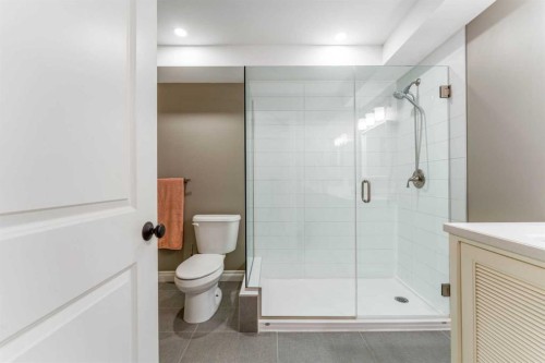 150 Oakbriar Close Sw, Calgary, AB 