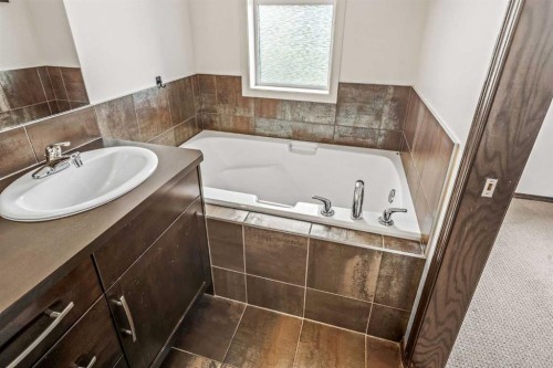 137 Sage Valley Close Nw, Calgary, AB 
