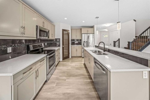 137 Sage Valley Close Nw, Calgary, AB 