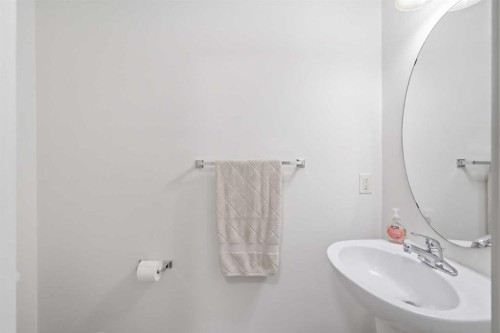 2144-48 Inverness Gate Se, Calgary, AB 