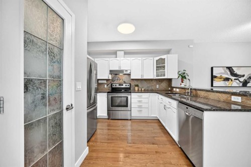 2405 17 Street Sw, Calgary, AB 