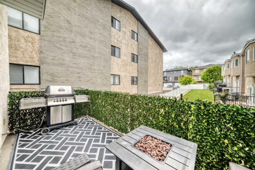 2405 17 Street Sw, Calgary, AB 