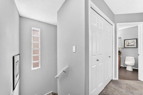 2405 17 Street Sw, Calgary, AB 