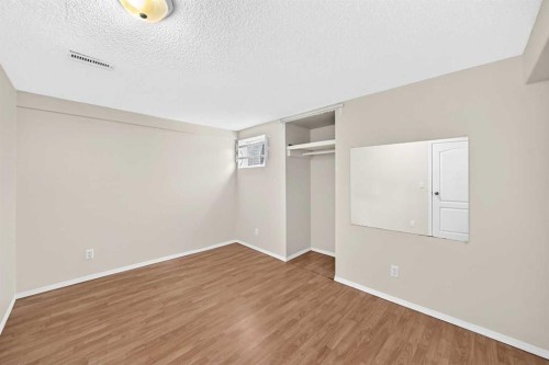 351 Cedarpark Drive Sw, Calgary, AB - Indoor Photo Showing Other Room
