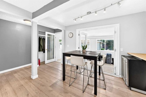 8512 33 Avenue Nw, Calgary, AB 