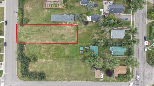 2110 27 Avenue, Nanton, AB 