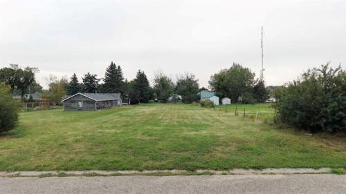 2110 27 Avenue, Nanton, AB 