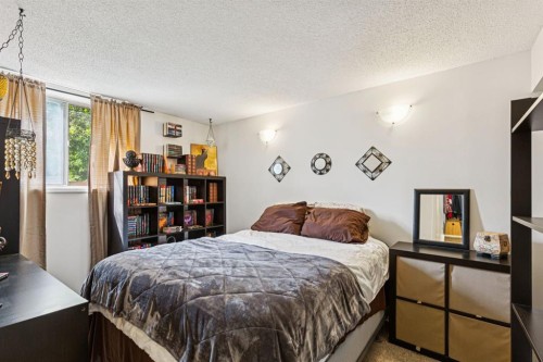 3556 33 Street Se, Calgary, AB 