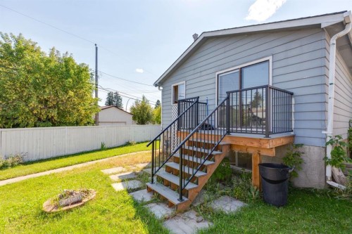 3556 33 Street Se, Calgary, AB 