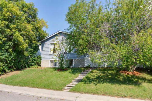 3556 33 Street Se, Calgary, AB 
