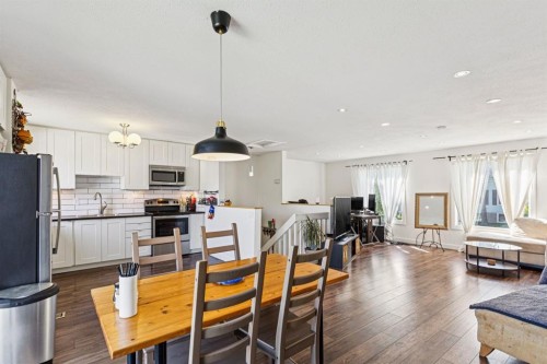 3556 33 Street Se, Calgary, AB 