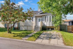28 Macewan Meadow Link NW Calgary, AB T3K 3H4