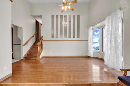 28 Macewan Meadow Link Nw, Calgary, AB - Indoor Photo Showing Other Room