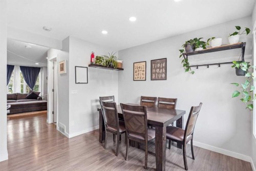 279 Everstone Drive Sw, Calgary, AB 
