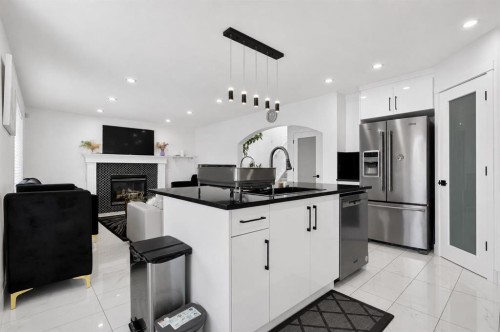 53 Martha'S Place Ne, Calgary, AB 