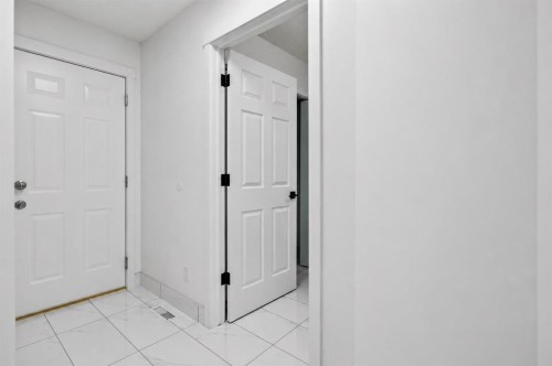 53 Martha'S Place Ne, Calgary, AB 
