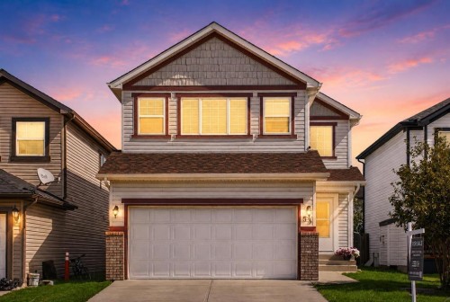 53 Martha'S Place Ne, Calgary, AB 