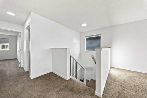 12 Corner Glen Row Ne, Calgary, AB 